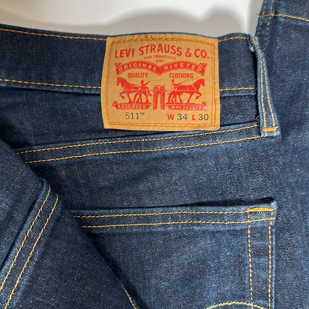 Levi’s 511 - image 1